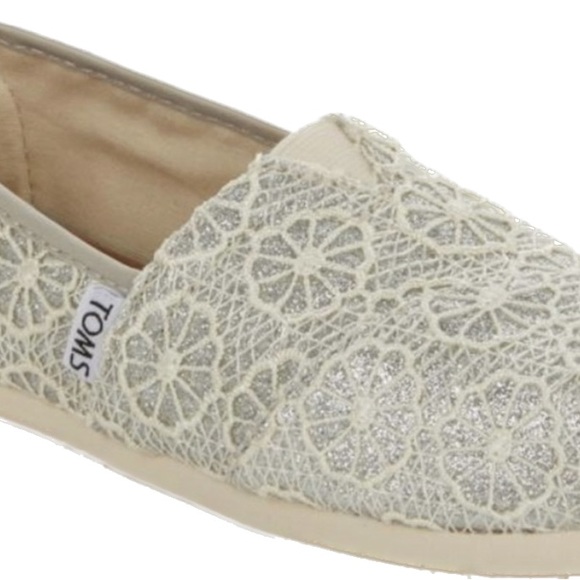 Toms Other - TOMS Classic Crochet Glitter Slip On Youth Size 6Y